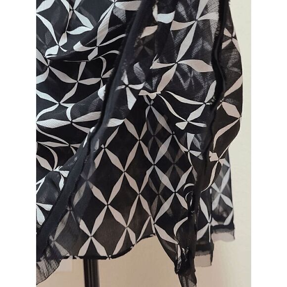 🖤🤍 WHITE HOUSE BLACK MARKET Geo Print Black White Tulle Trim Midi Skirt SIZE 2 - Picture 7 of 13